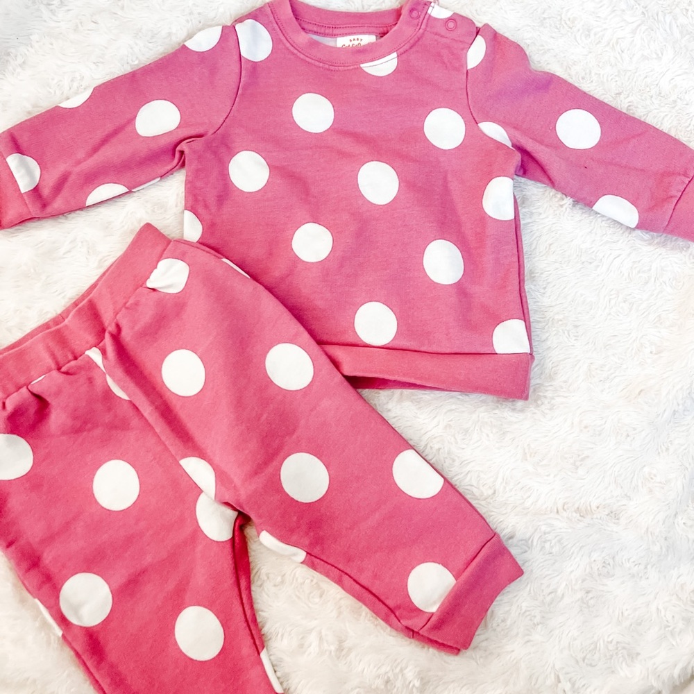Baby sweatpants set
